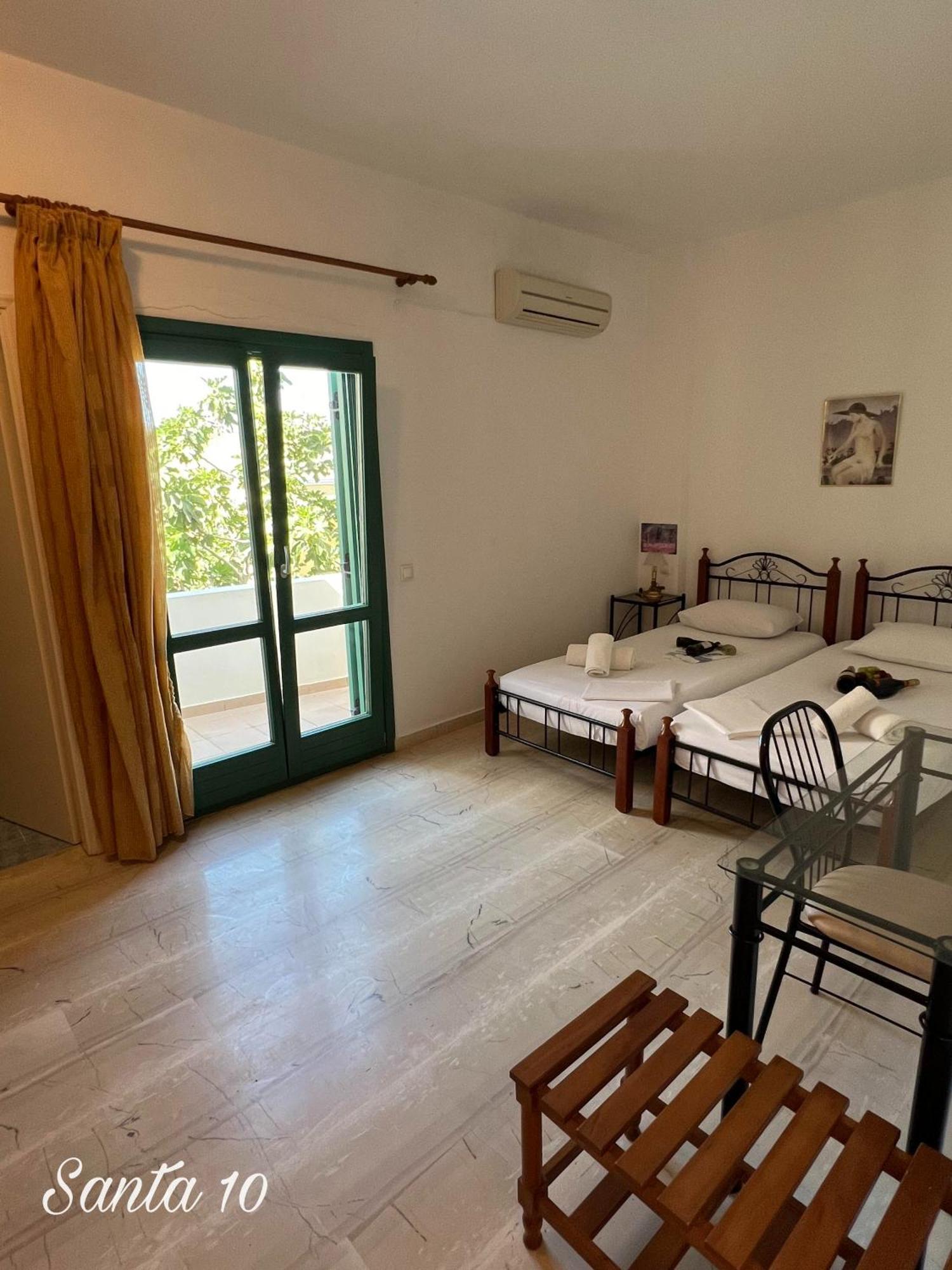 Santa Magia Hotel Kamari  Bagian luar foto