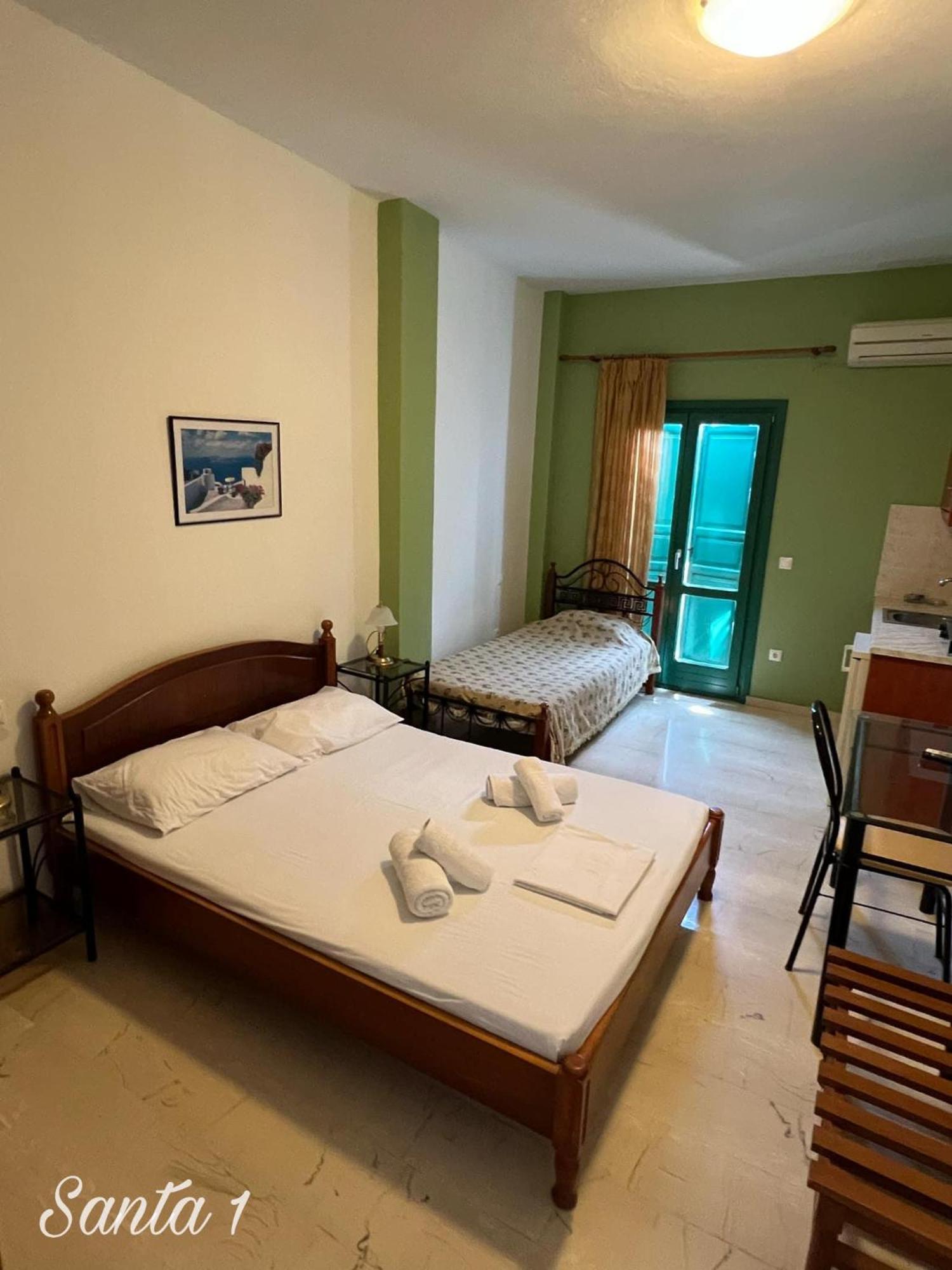 Santa Magia Hotel Kamari  Bagian luar foto